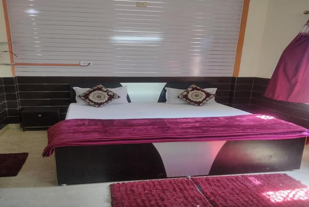 Goroomgo New Ashiyana Palace Waranasi Zewnętrze zdjęcie