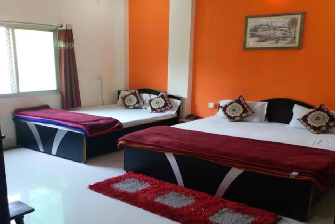 Goroomgo New Ashiyana Palace Waranasi Zewnętrze zdjęcie