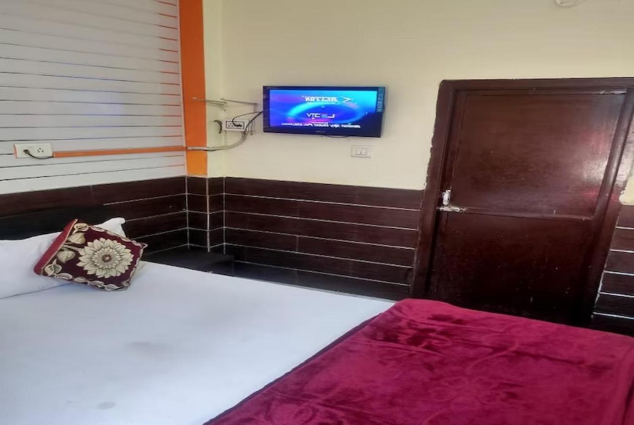 Goroomgo New Ashiyana Palace Waranasi Zewnętrze zdjęcie